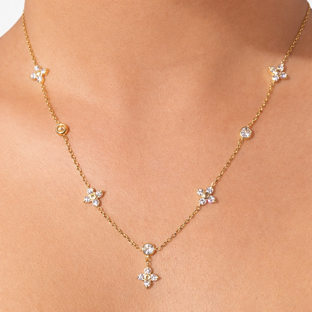 Lumière Bloom Necklace